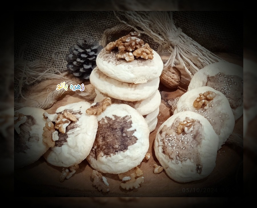 عکس کلوچ گردویی اصل لاهیجان