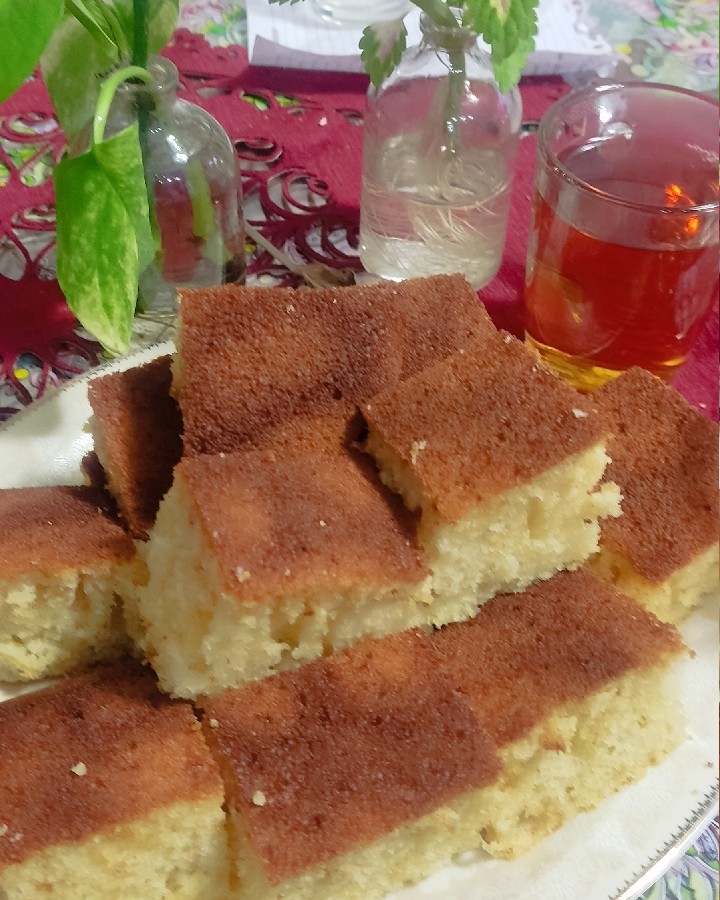 عکس کیک عصرانه دست پز خودم