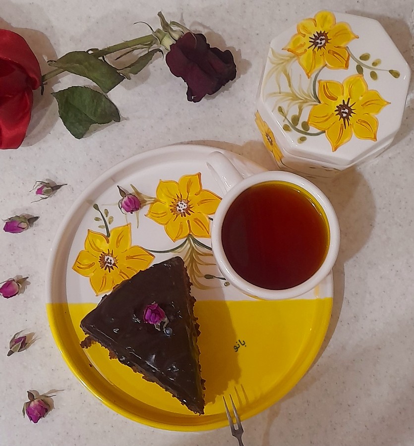 عکس کیک شکلاتی،با رویه دسر شیر کاکائو بانوپز