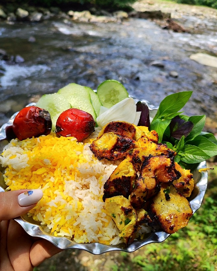 عکس جوجه کباب زعفرانی