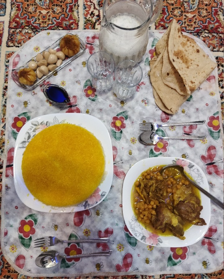 گوشت یخنی بختیاری (چلو گوشت محلی)