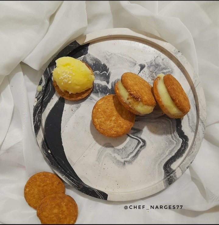 عکس بیسکو بستنی