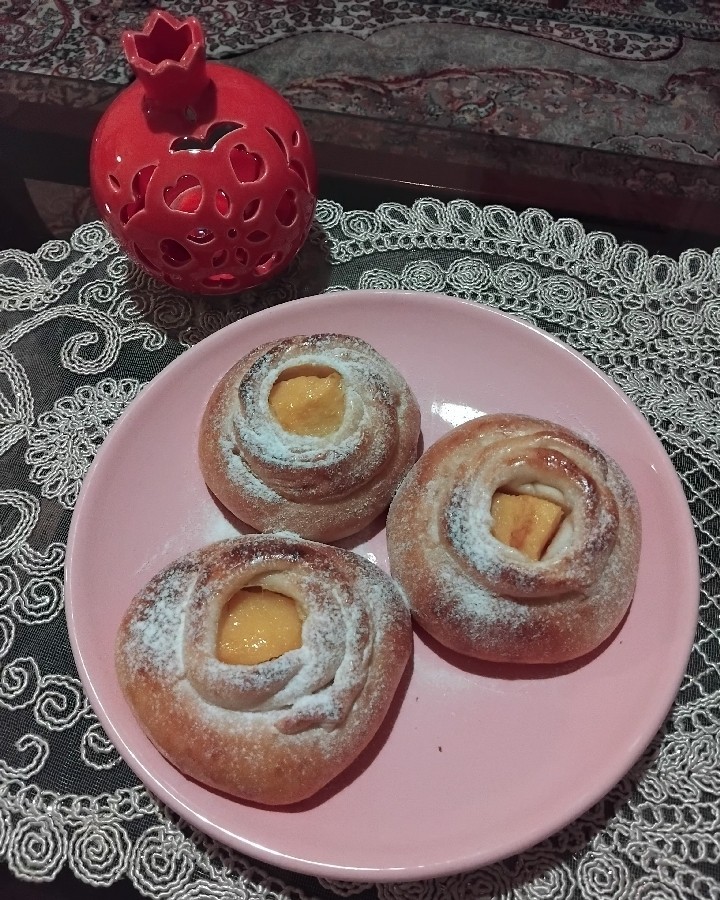 عکس نان هلو بان
