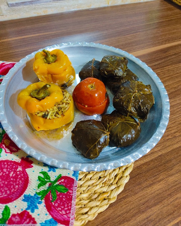 عکس دلمه ...ورق بزنید 