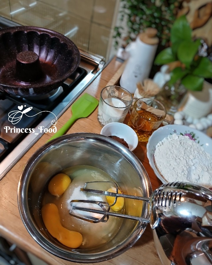 عکس کیک وانیلی پنبه‌ای