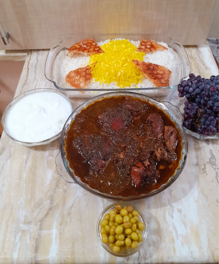 عکس مرغ ترش برای خانواده 