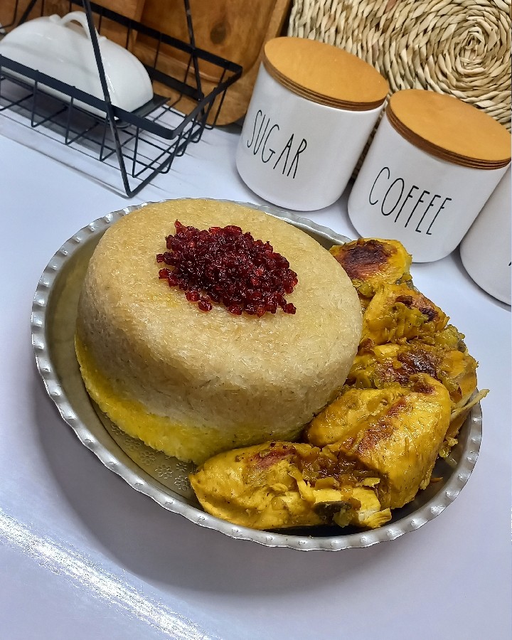 عکس مرغ زعفرونی