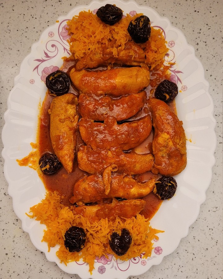 عکس خورش فیله مرغ و قارچ