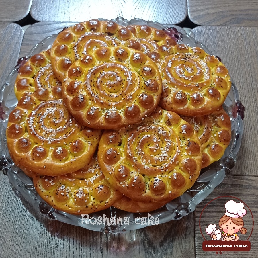عکس کلوچه فومن 