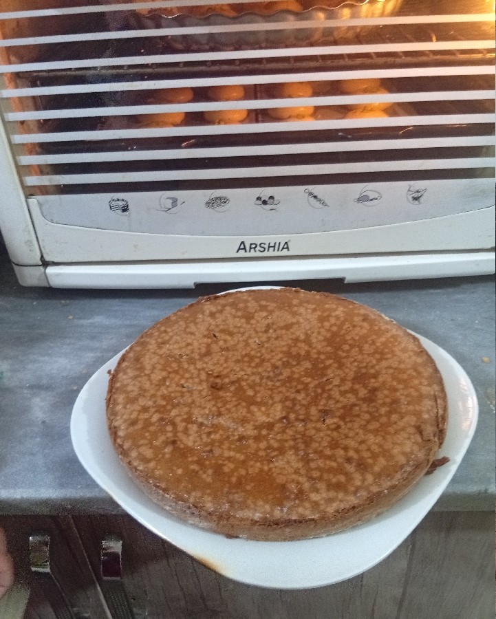 کیک قهوه‌ای