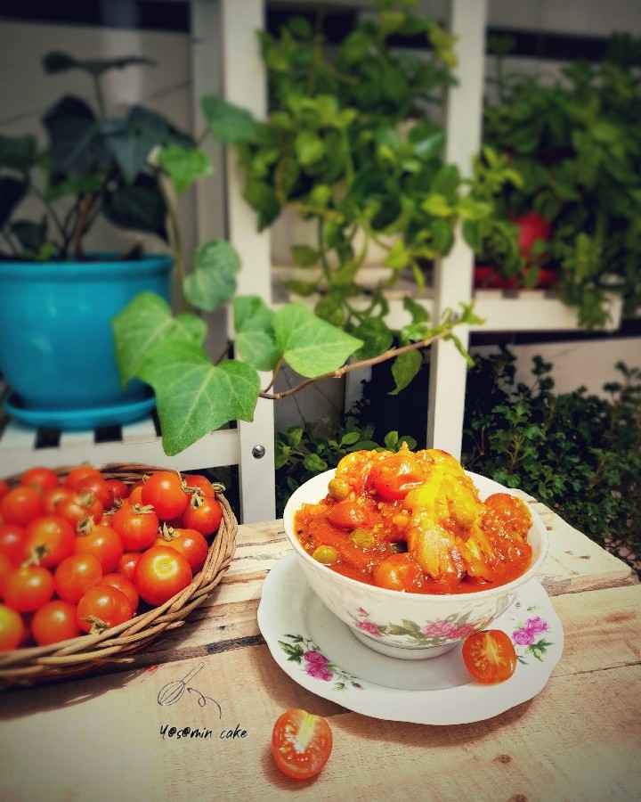 عکس خوراک مرغ وگوجه