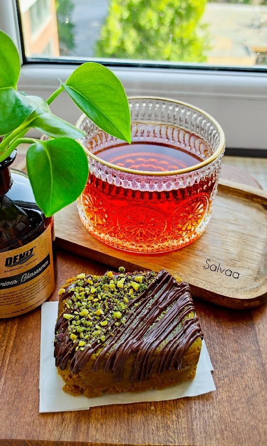 عکس حلوا شیره با شکلات