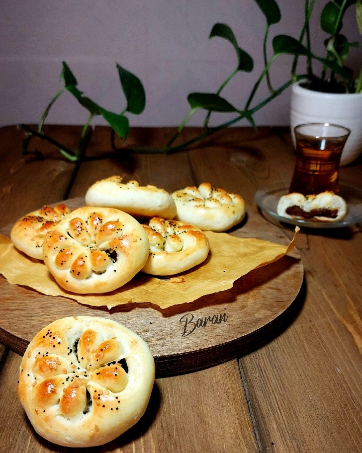 عکس نان خرمایی فوری