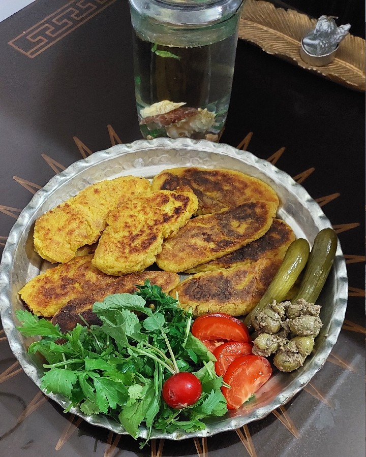 عکس کتلت لاهیجانی