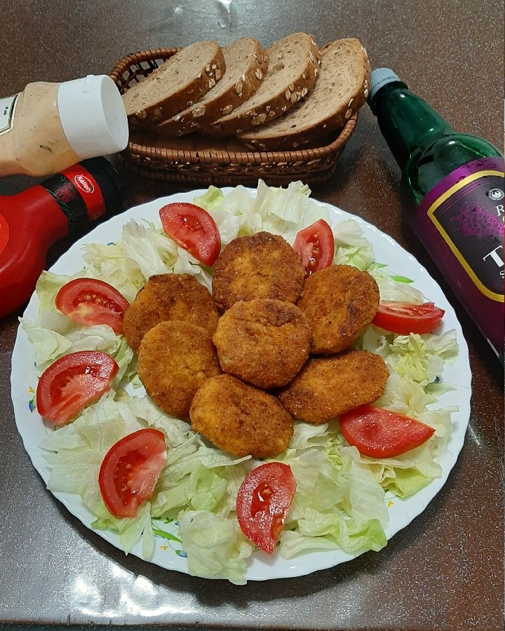 عکس چشمک میزنه ناگتااام 
 چطور شده ؟؟؟؟