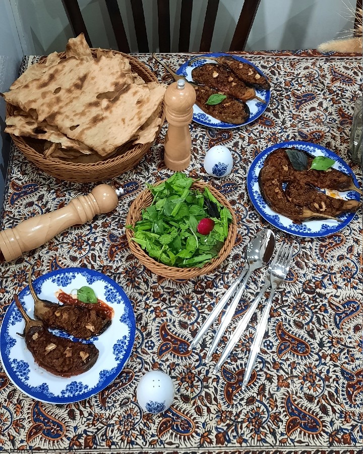 عکس بادمجان شکم پر