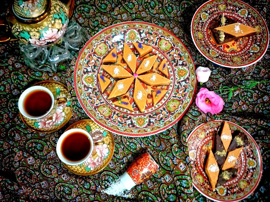 عکس حلوا دو رنگ
حلوایی خوشمزه و آسون با طعمی نزدیک به برشتوک
پیشنهادی
