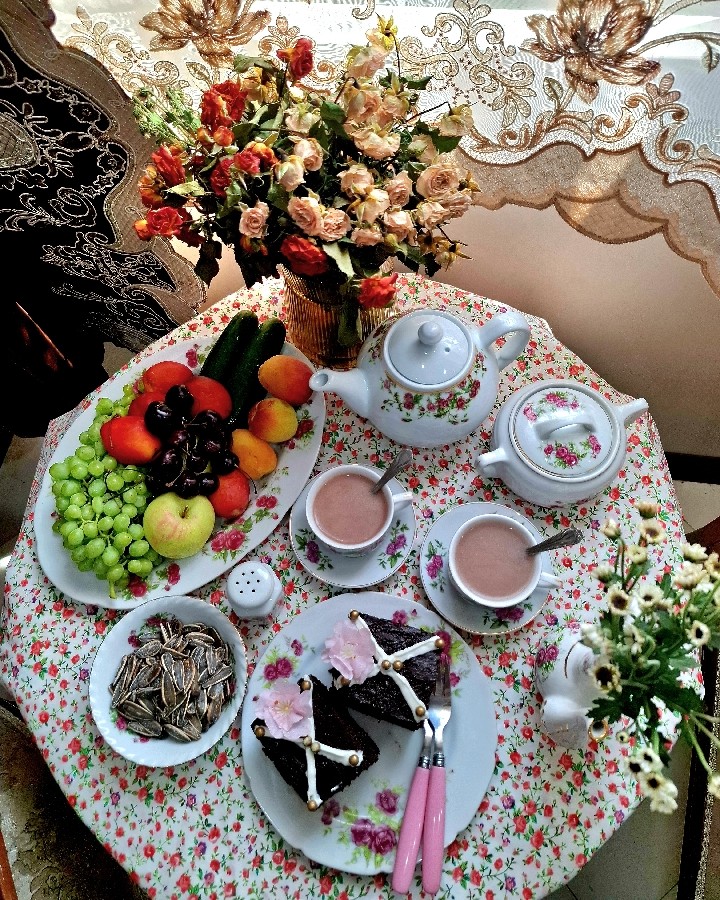عکس کیک خیس وشیرکاکائوداغ