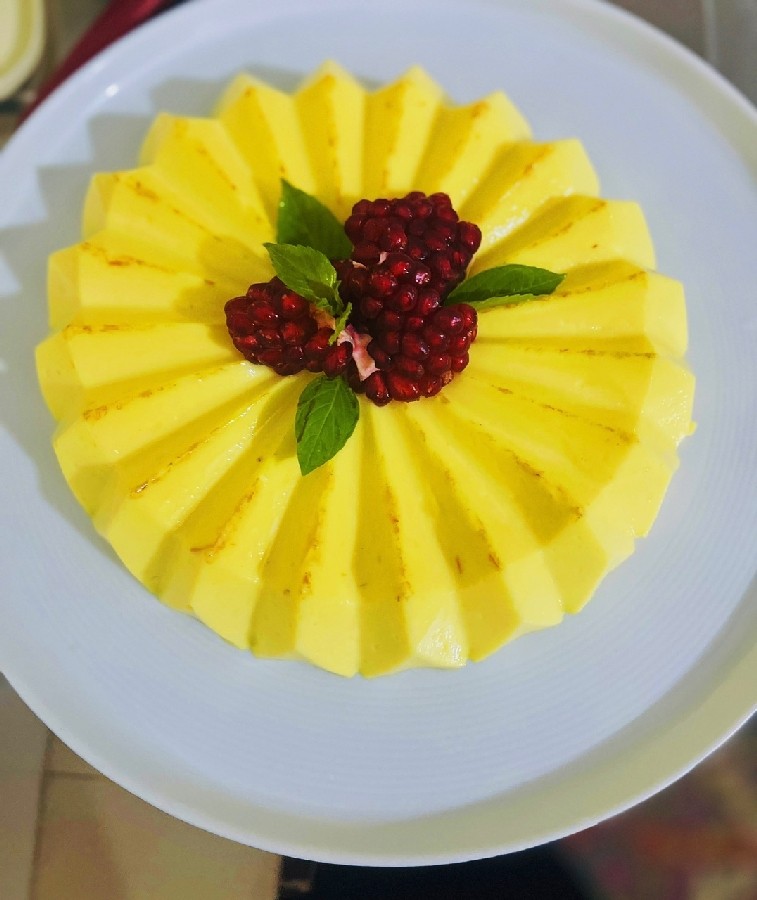 عکس دسر زعفرانی 