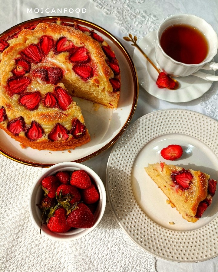 عکس کیک توت فرنگی 