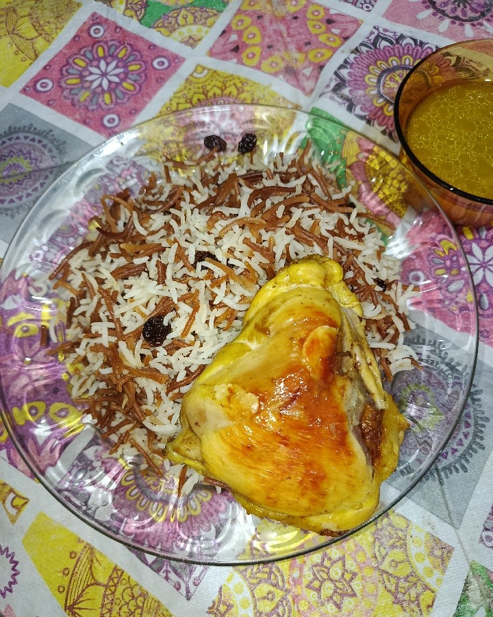 عکس رشته پلو با مرغ