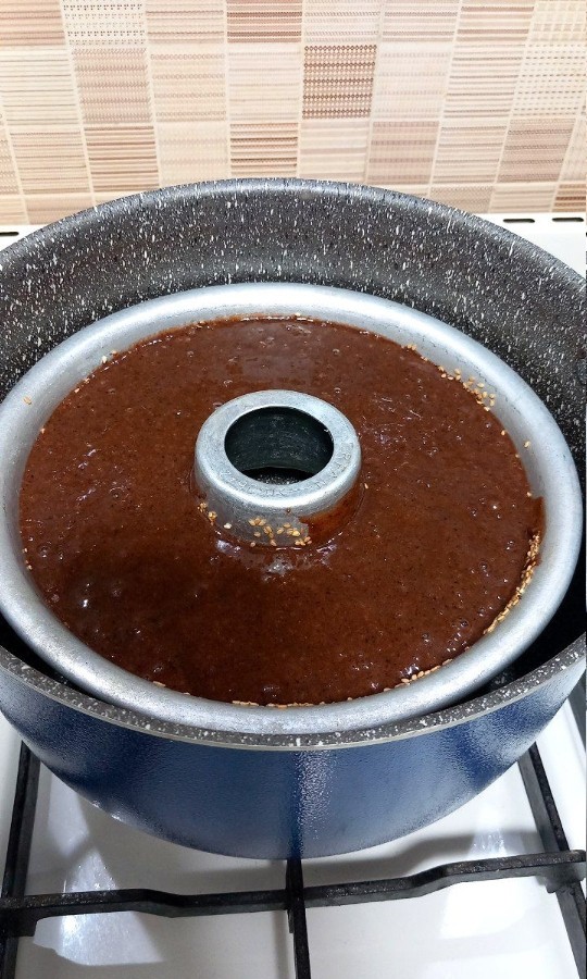 عکس کیک سه سوته شکلاتی بدون فر