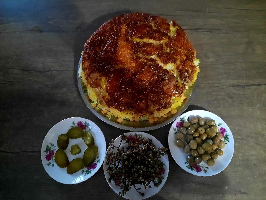 عکس نخودپلو با ته انداز بال و کتف