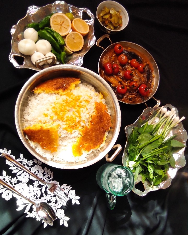 عکس خورشت بادمجون 