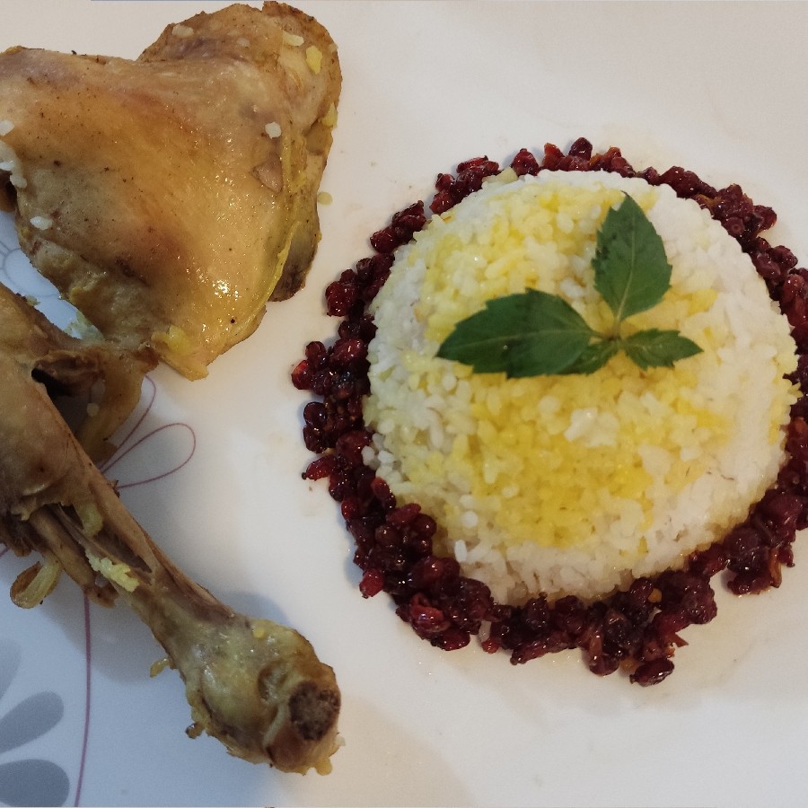 عکس مرغ لای پلویی