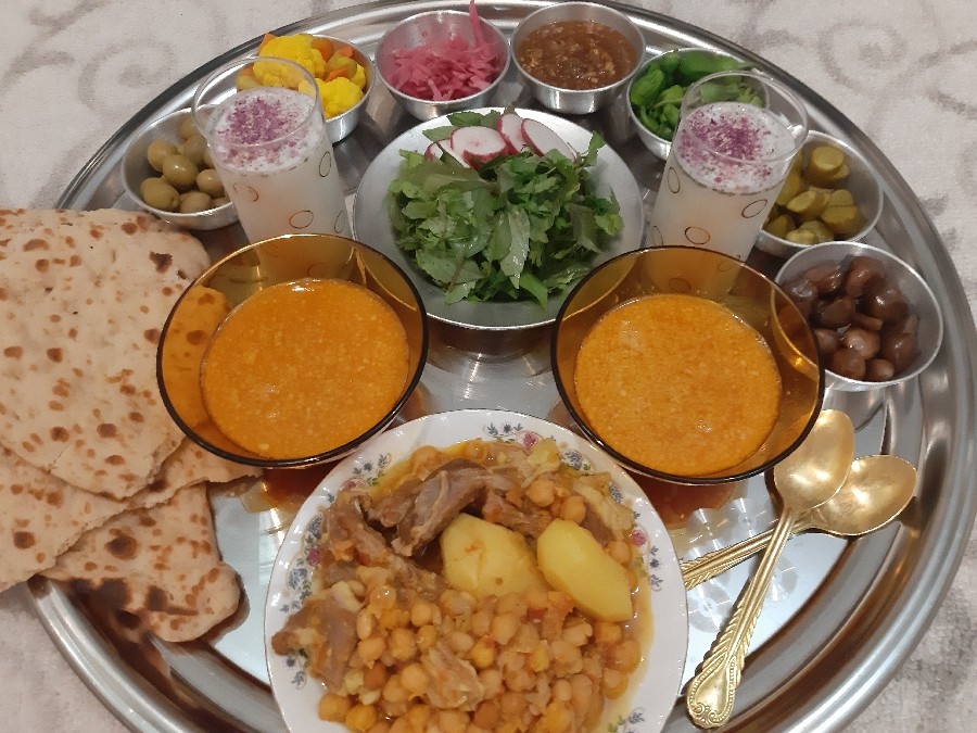 عکس آبگوشت: غذای لذیذ