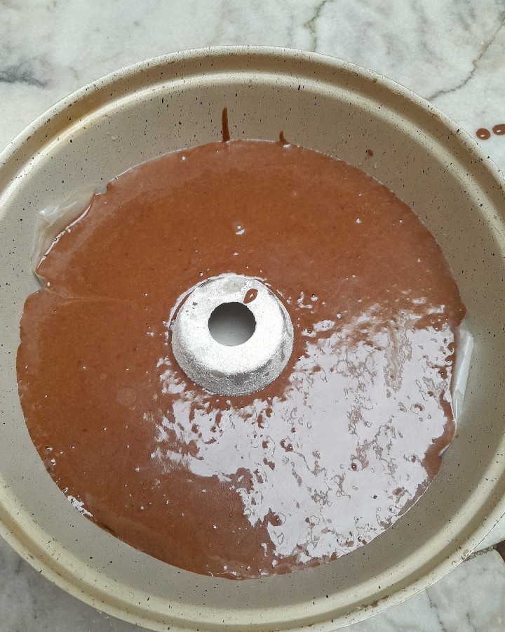 عکس کیک خیس شکلاتی با مغز کرمفیل