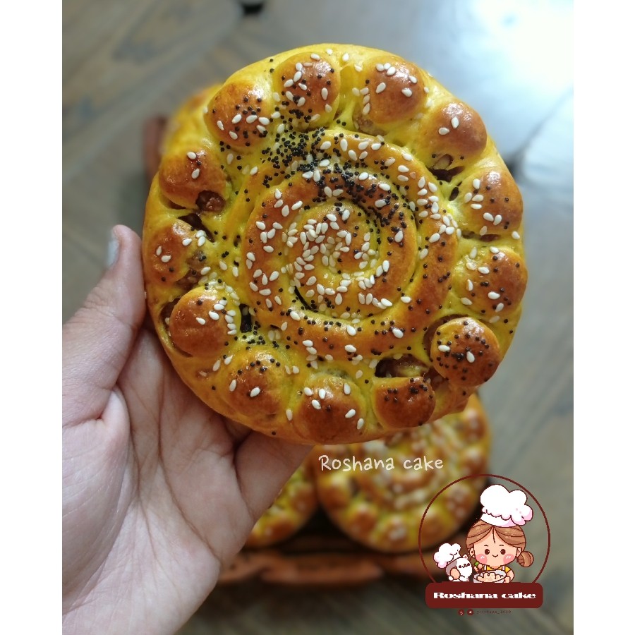 عکس کلوچه فومن 
