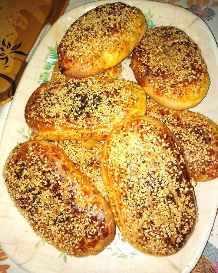 عکس چای چورکی یا نان چای قزوین
