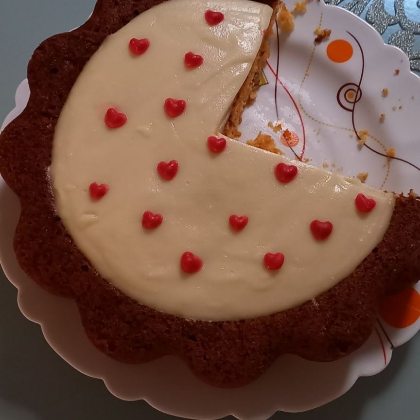 عکس کیک هویج کرمدار