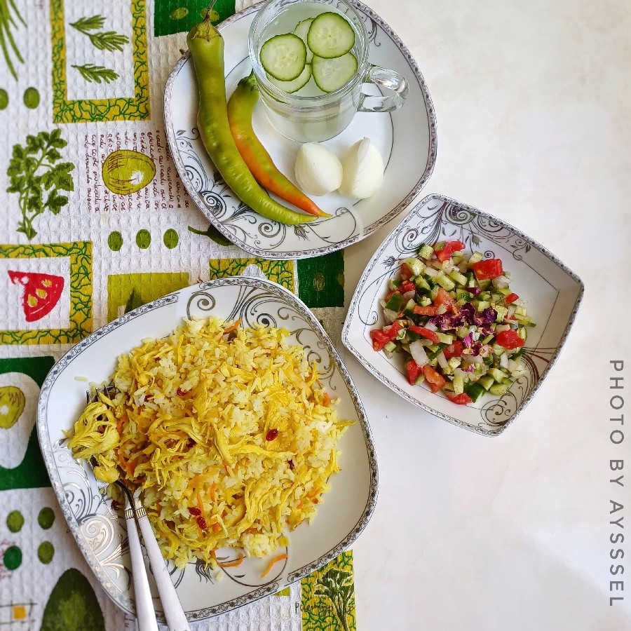 عکس هویج پلو با مرغ