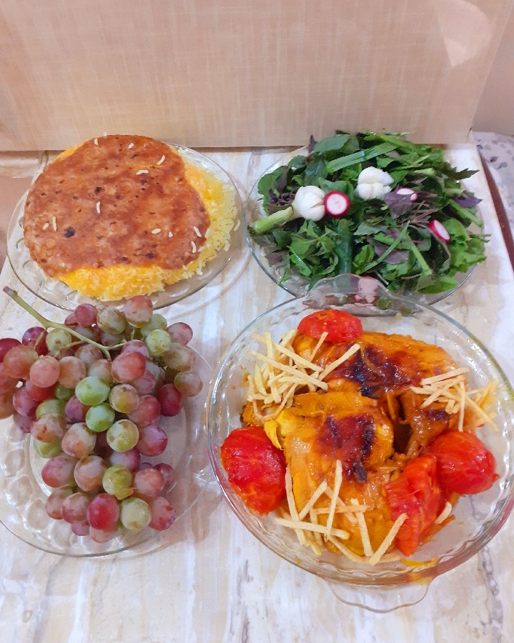عکس اکبرجوجه نهار عجله‌ای ما