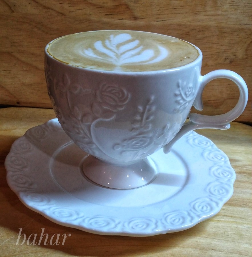 عکس نوشیدنی گرم
لاته آرت☕
