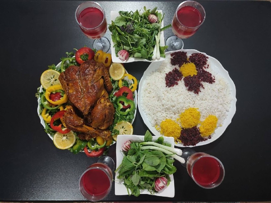 عکس مرغ شکم پر