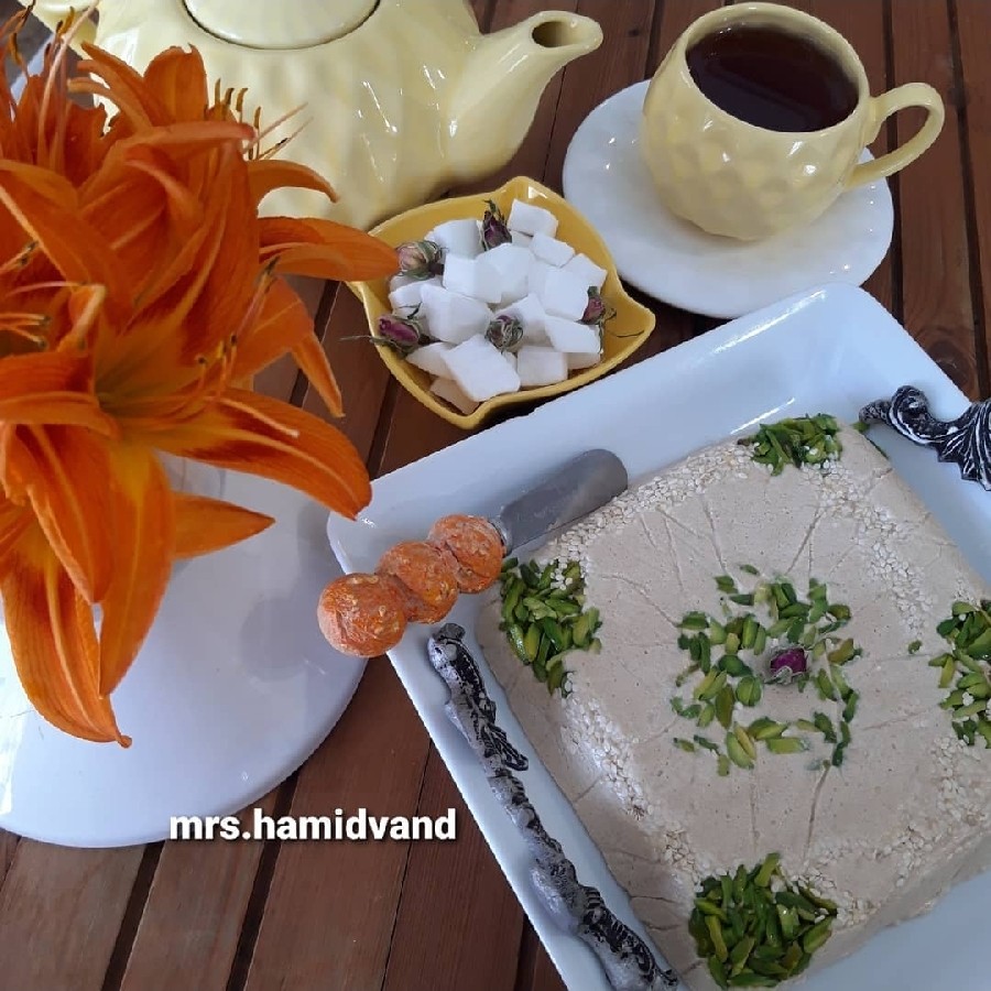 عکس حلوا ارده بازاری