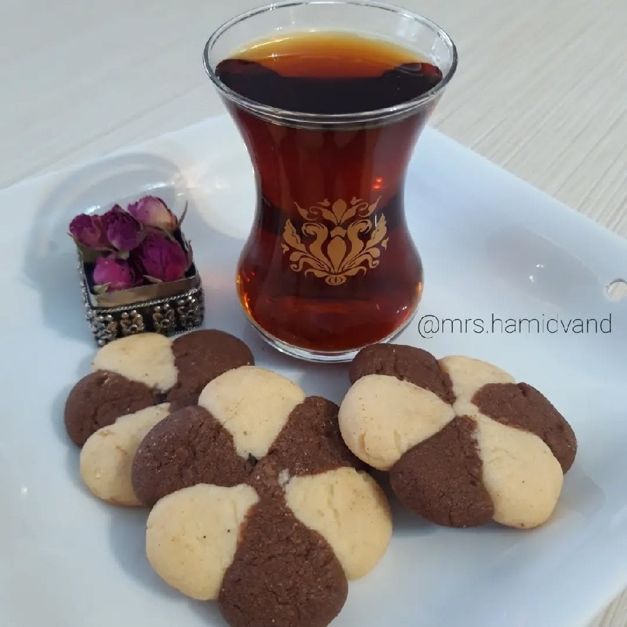 عکس بیسکوییت های بای