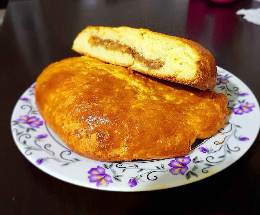 عکس نان‌ گاتا گردویی