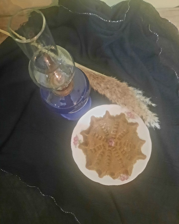عکس حلوای زعفرون