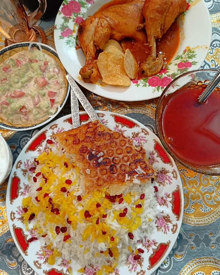 عکس زرشک پلو با مرغ 