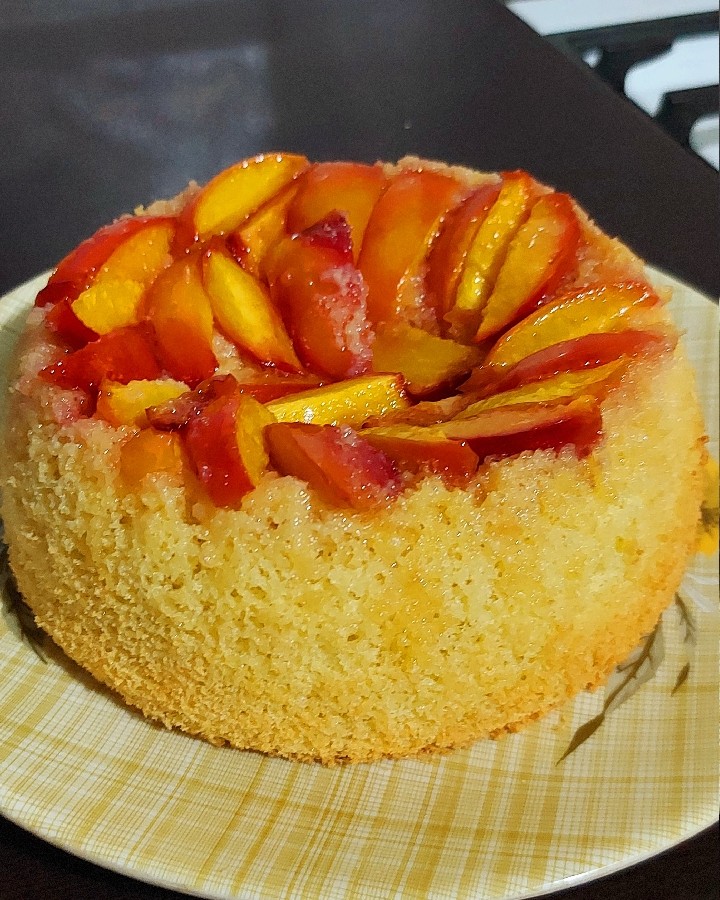 عکس کیک آپسایدداون هلو