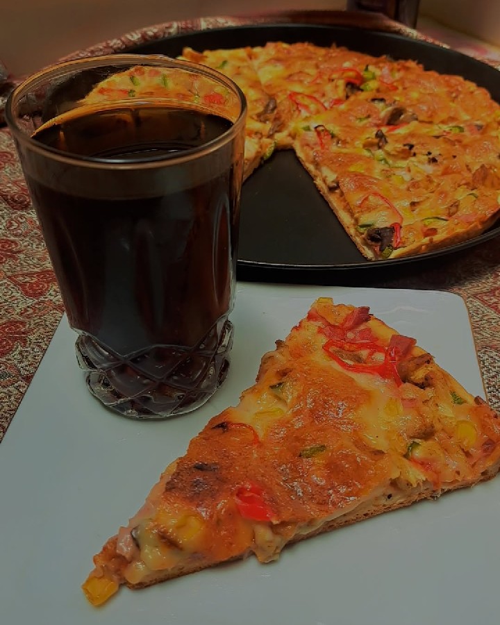 عکس پیتزای مرغ گریل شده