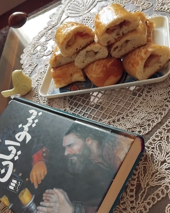 عکس دنیش سیب و کرمفیل