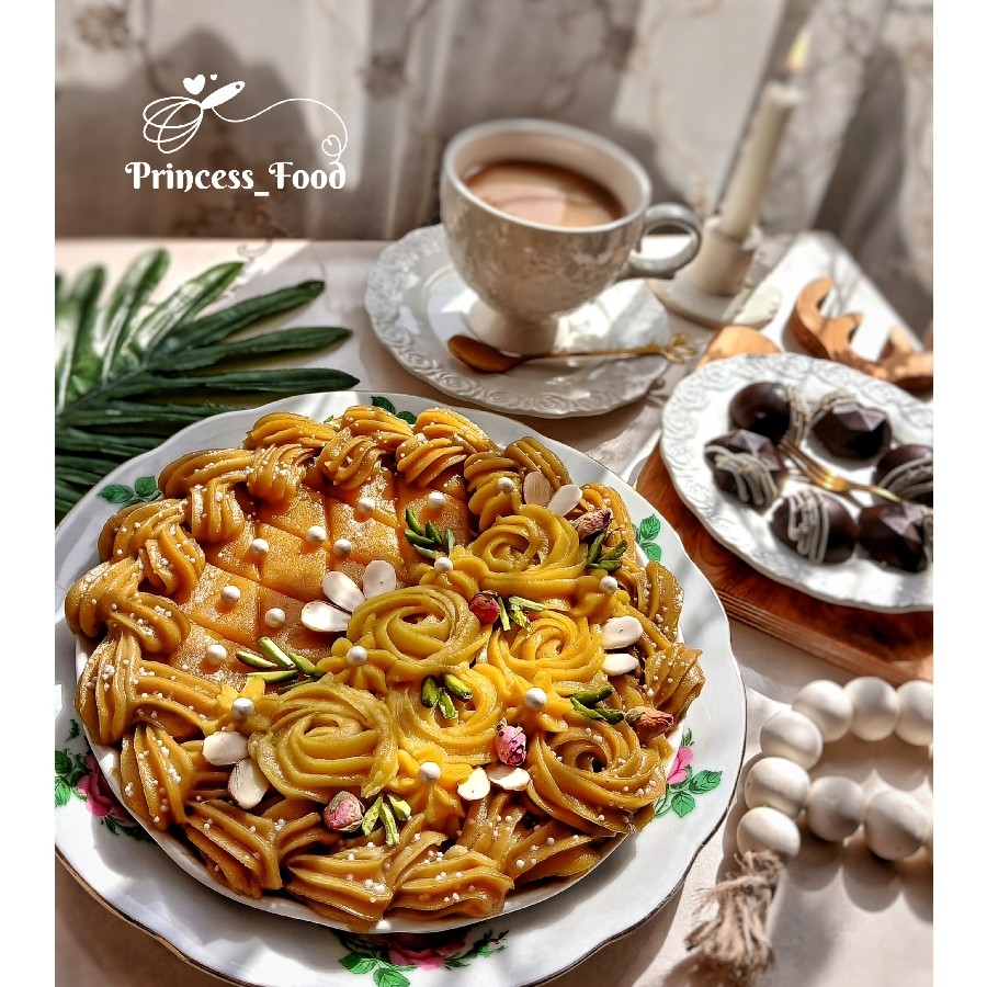 عکس حلوا سنتی سه آرد