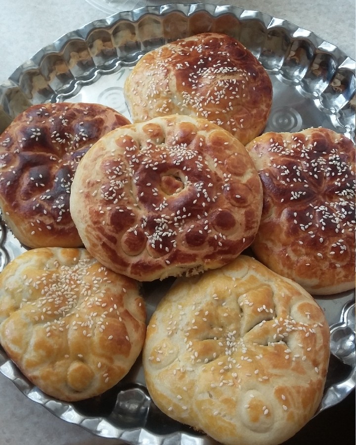 عکس کلوچه فومن