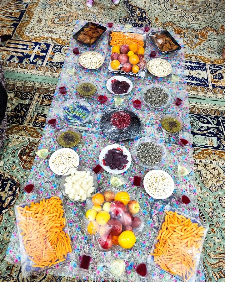 عکس دور همی