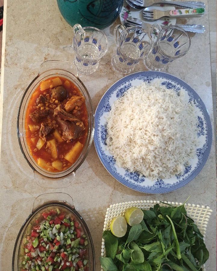 عکس برنج و خورشت قیمه
